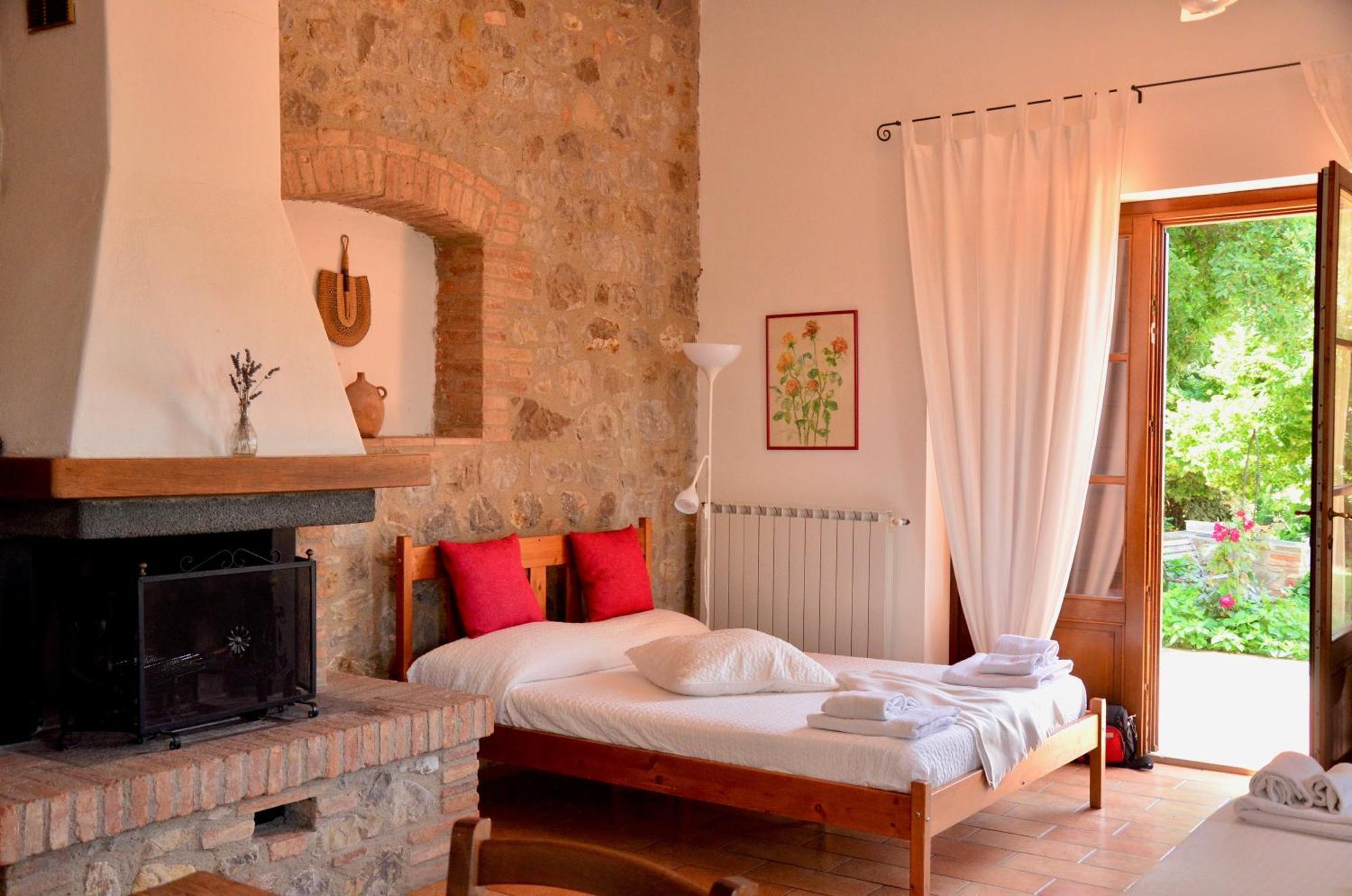 Agriturismo Cornieto Monteleone dʼOrvieto Exteriör bild